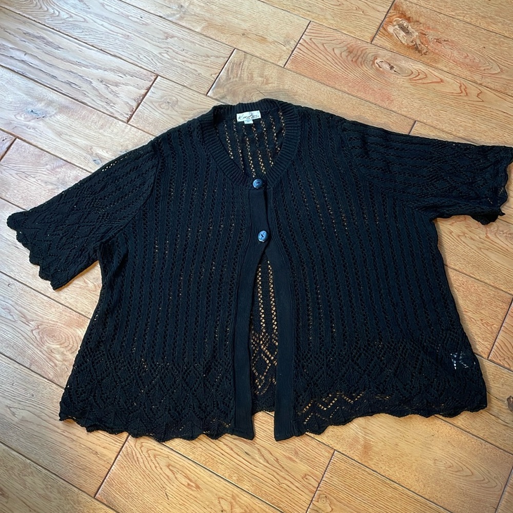 Kim rogers black 2 button cardigan